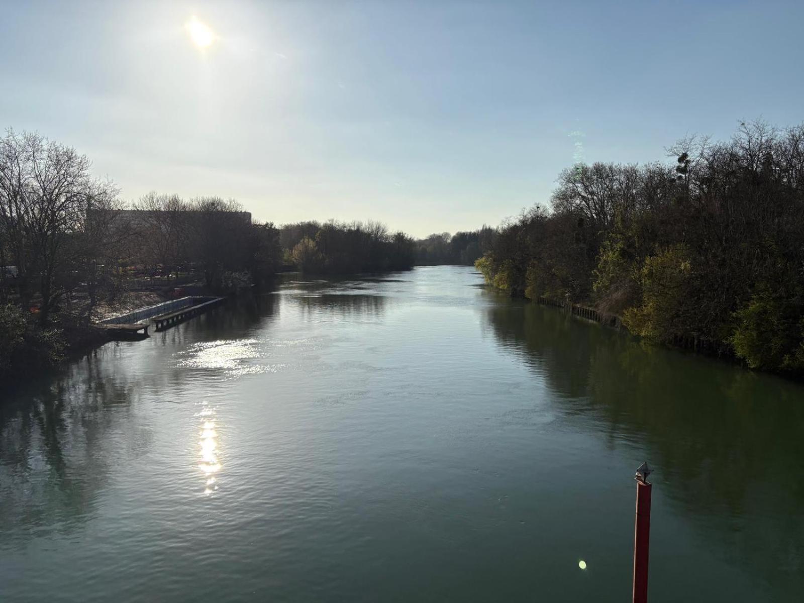 Escale-Marne Fr - 101 - Free Parking - Free Luggage Storage - All Equipped - Linen Included - Washing Machine - Luxury Eve Sleep Mattress 160X200 - 10Mn Walk Metro 8 - Rer A - Panoramic View - From 1 To 4 Guests Maisons-Alfort Exteriör bild